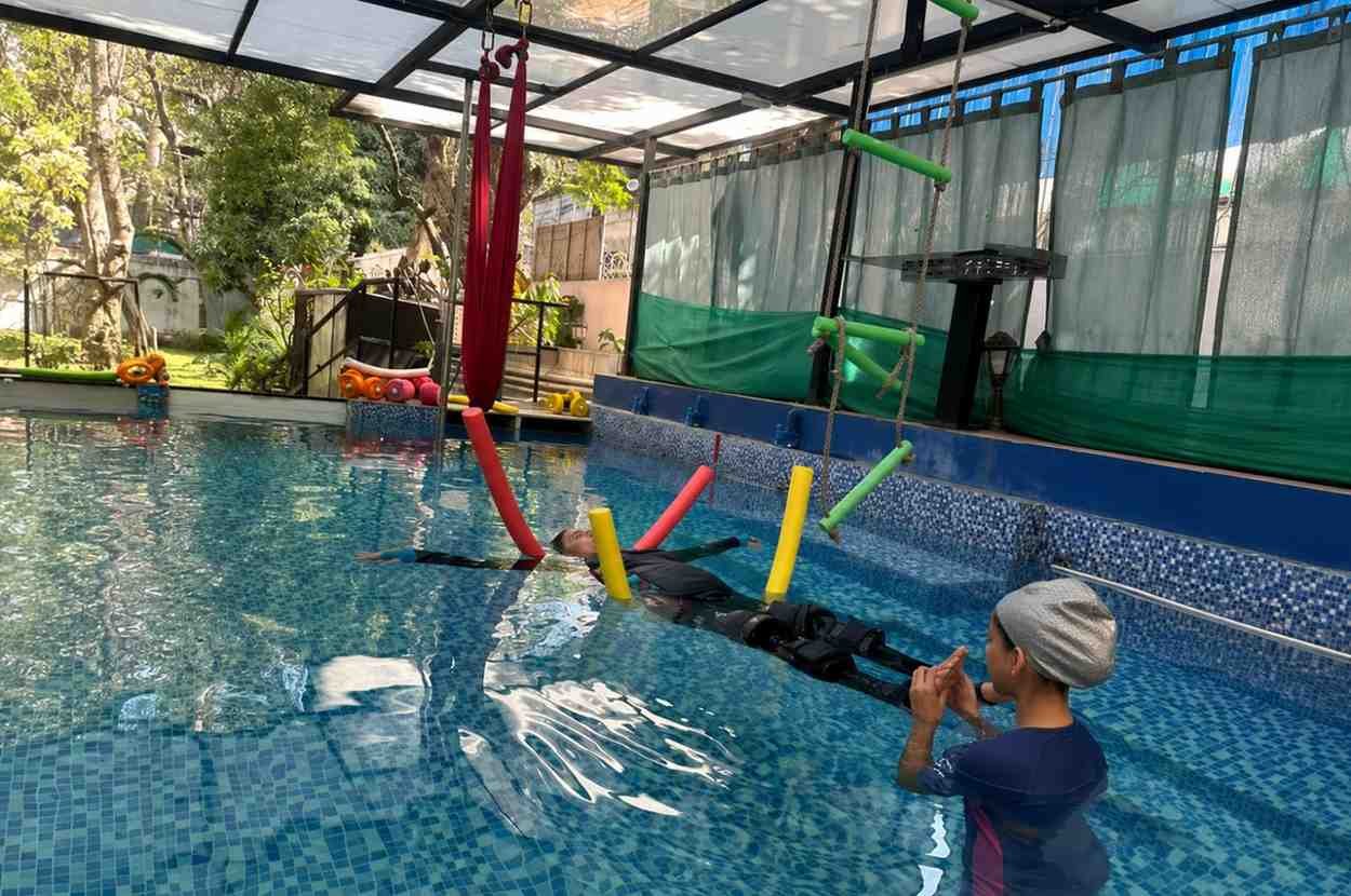 what-is-aquatic-therapy